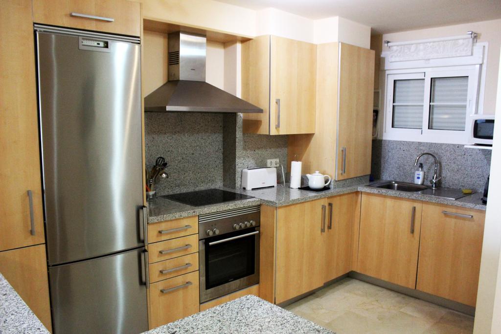 Oasis De La Cala Apartment Ла Кала де Михас Екстериор снимка